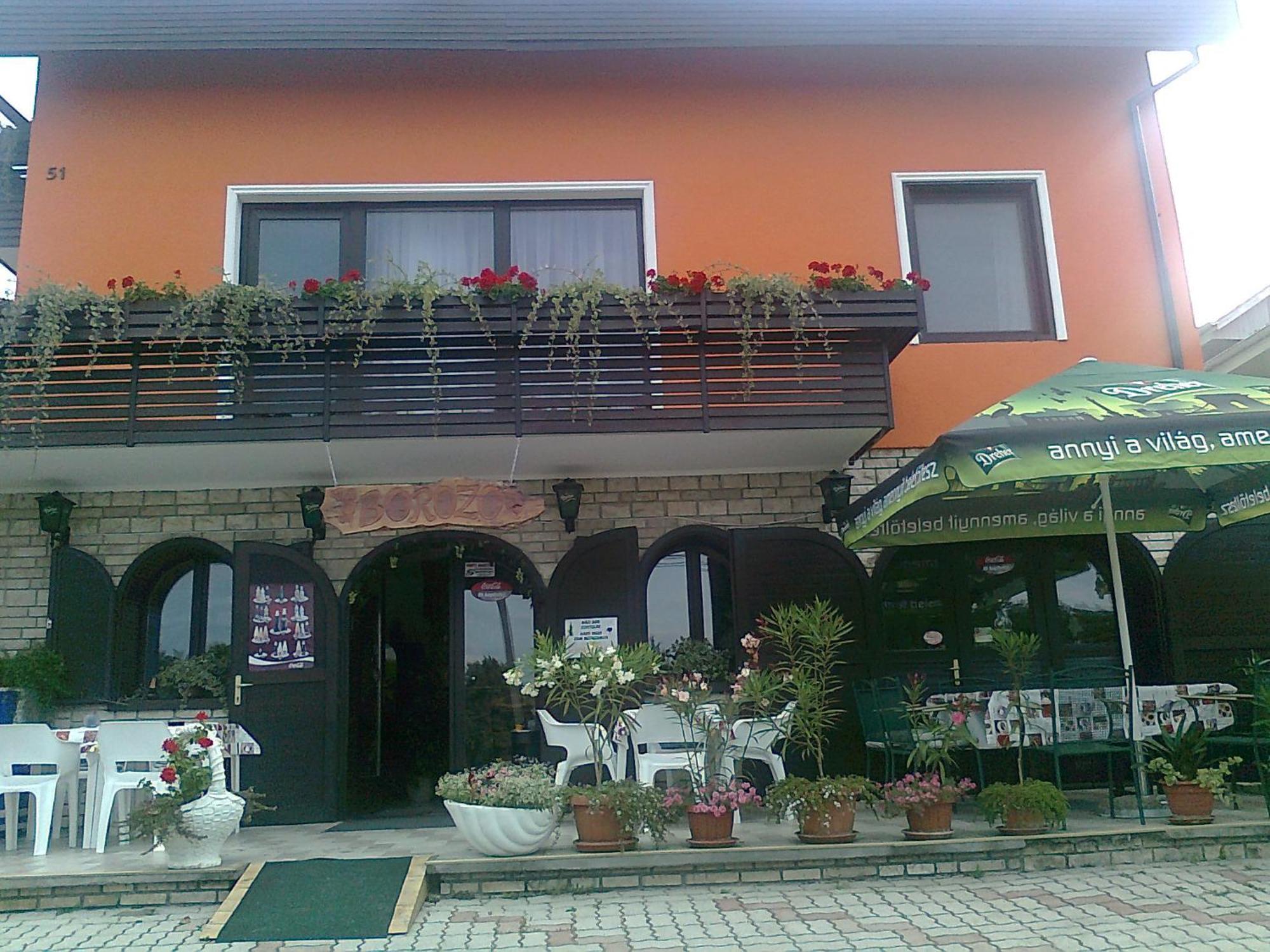 Julia Vendeghaz Hotel Zalakaros Exterior photo